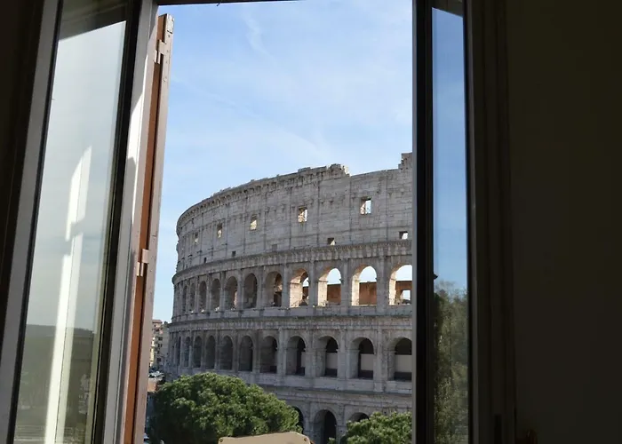 Jacuzzi In Front Of The Colosseum